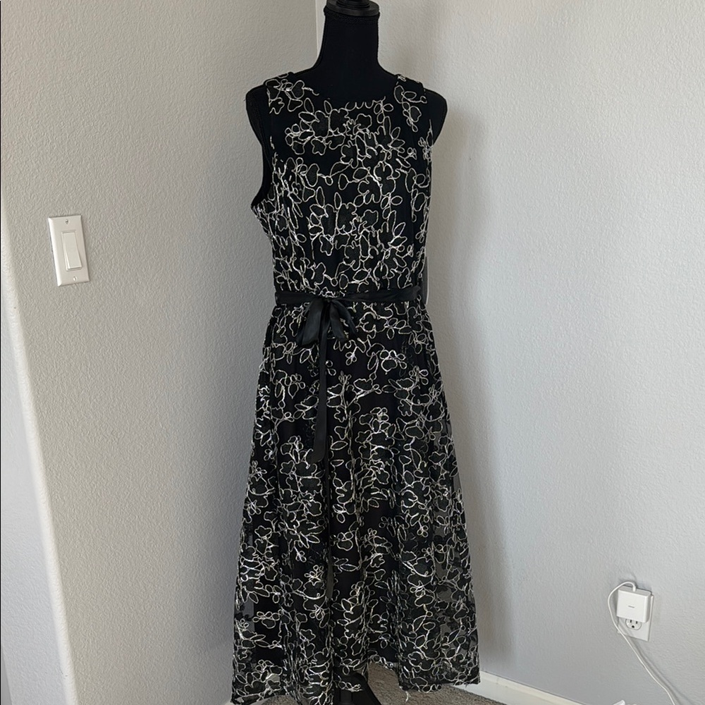 Elegant Black Floral Dress